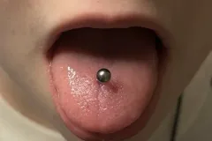 marsapiercing-przeklucie-piercing-jezyk-we-wroclawiu