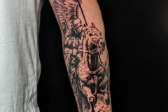 sokol-tatuaz-realistyczy-husaria-patriotyczny-przedramie-wroclaw